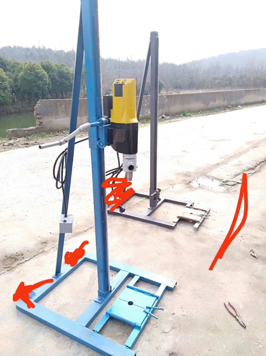 2025Latest Hand Shelf Small Caliber Electric Drilling Rig Price Water Well Drilling Machine for Sale