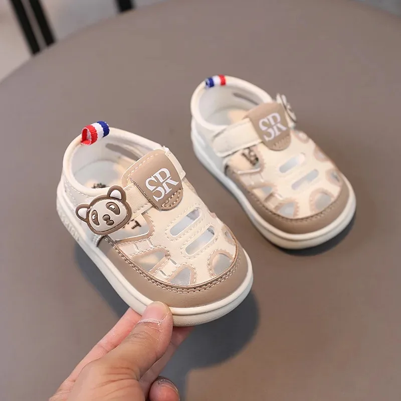 

Boys Summer Baby Hollow Sandals Breathable Toddler Shoes Girls Beach Cartoon Bear Anti Slip Velcro Color Blocking Hole Shoes