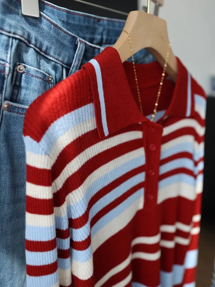 เสื้อถักลายทางสำหรับผู้หญิงไซส์ใหญ่ สไตล์ลำลอง ทรงหลวม ใส่สบาย เหมาะสำหรับฤดูใบไม้ร่วงและฤดูหนาว ให้ความรู้สึกหรูหรา