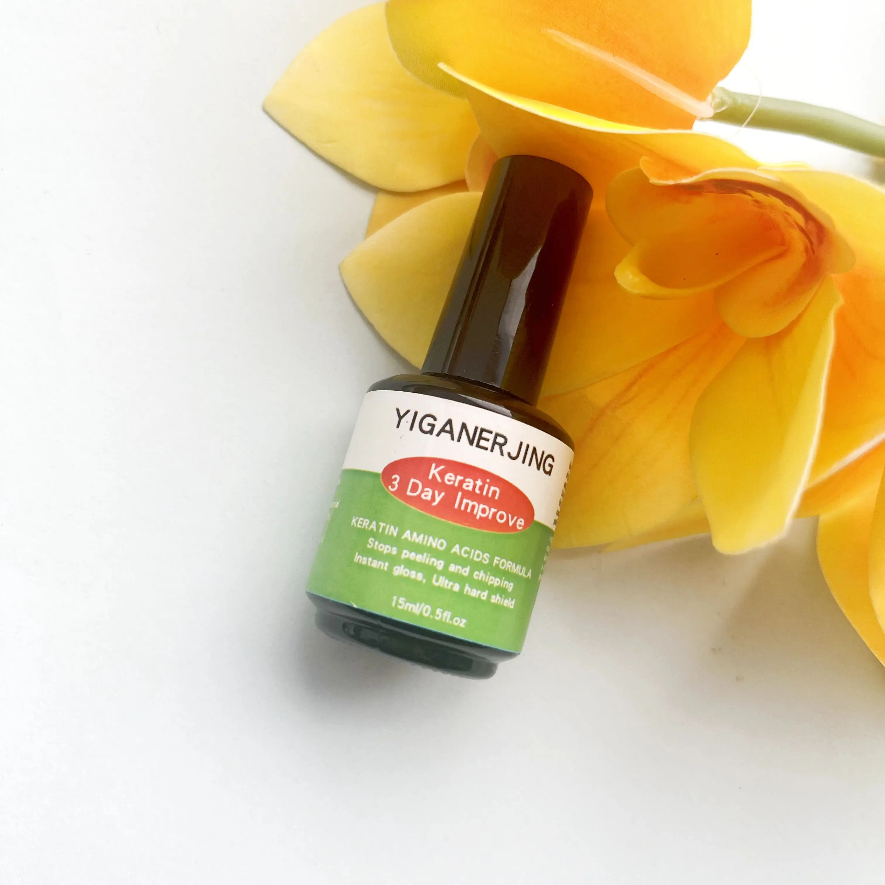 

【Buy1 take 1】Yiganerjing Keratin 3 Day Improve Keratin Amino Acids Formula Nail Stops Peeling Chipping Nail Strengthener 15ml