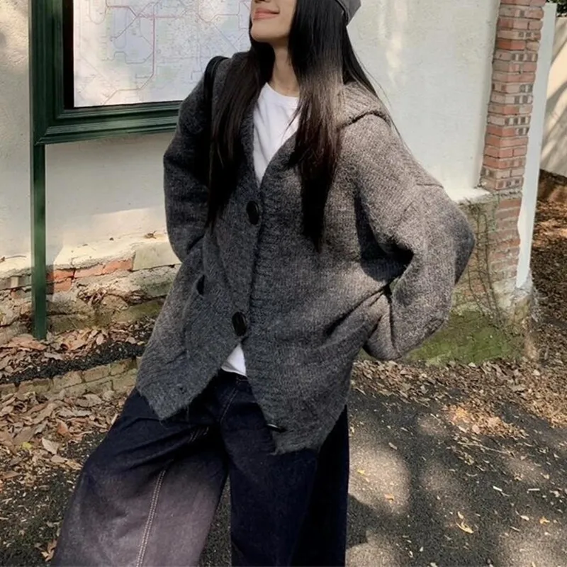 

Женская вязаная куртка с капюшоном и длинными рукавами в ленивом стиле, новый мягкий свободный дизайнерский свитер средней длины на осень и зиму