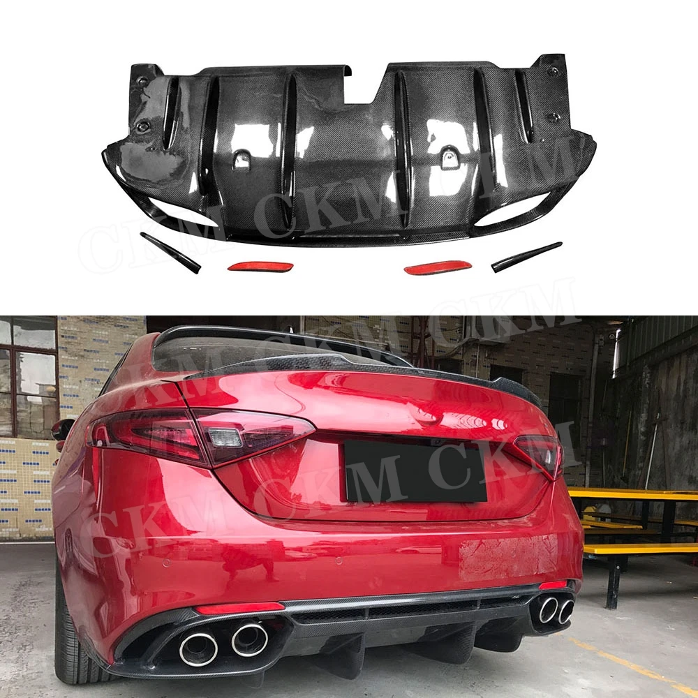 

CKMUUER Carbon Fiber Rear Bumper Diffuser Lip Spoiler for Alfa Romeo Giulia Standard / Sport Car Decoration FRP Body Kit 2017 +
