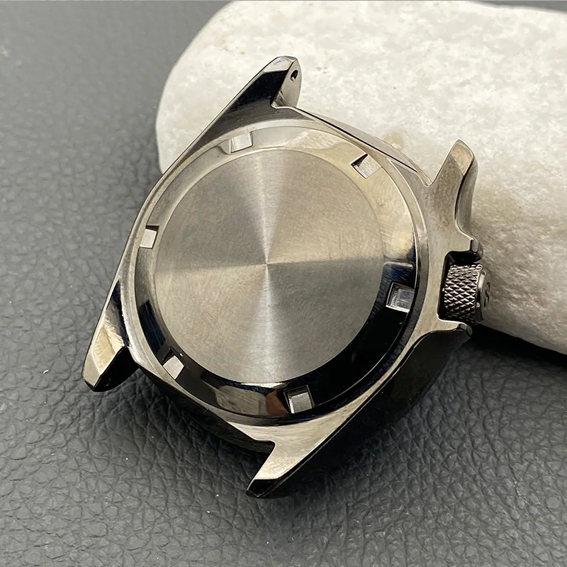 Gun Grey SKX007 Watch Case Crown at 3.8 for 22mm Watch Stap Fit NH34 7S 4R NH35 NH36 Movement Diving Watch Case Customized Logo