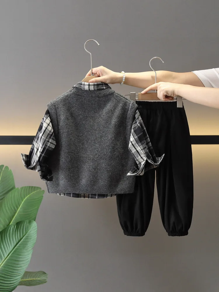 Spring&Autumn Outfit New Breathable Boys Sets Casual Comfort Children's Knit Vest+Plaid Shirt+Pants 3iece Suit Kids Clothing Set