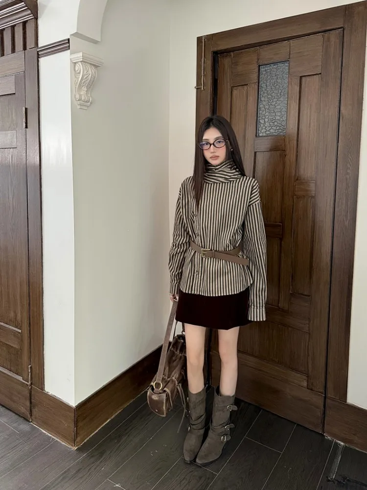 Retro Striped Shirt With Women'S Spring And Autumn Slanted Placket Design, Corduroy Loose Long Sleeved Top