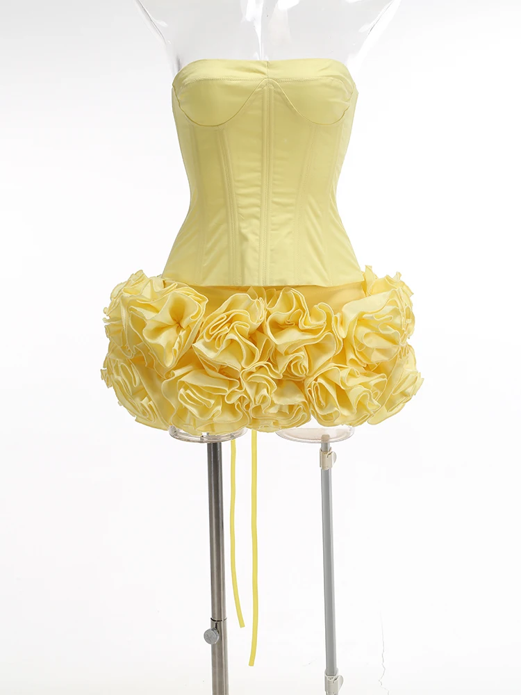

Women Summer Sweet Outfits Soft Cotton Strapless Laced Up Back Top And Flowers Mini Short Skirt Two Pieces Sets High Street