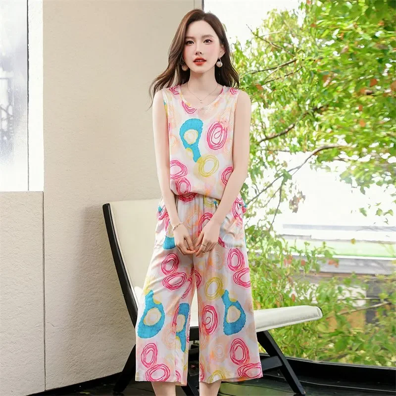 

Womens Sleeveless Top And Cropped Pants Set Printed Casual Loungewear Pajamas