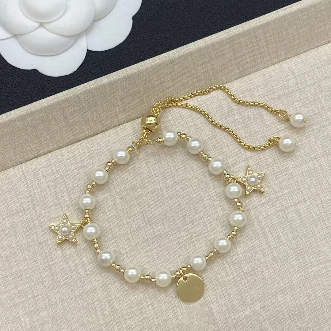 

New Pearl Diamond Bracelet for Women, High-end Versatile, Elegant, Simple and Compact Bracelet
