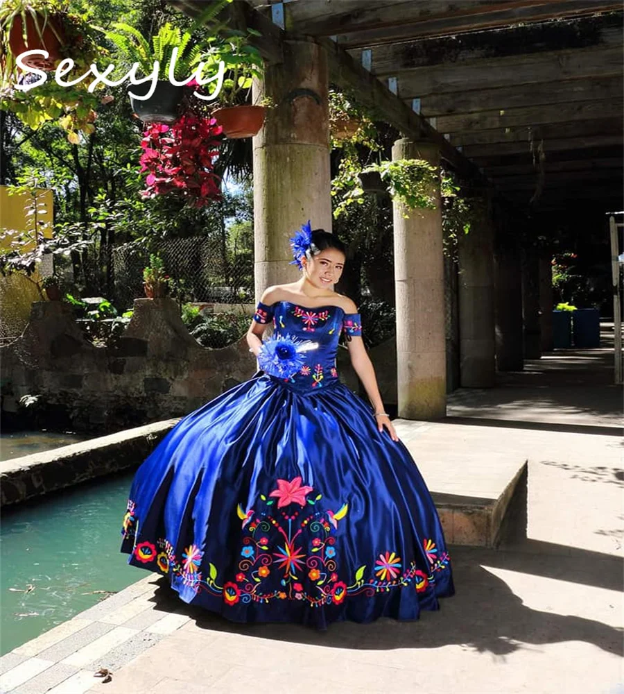 Mexican Blue Embroidery Quinceanera Dresses 2023 Off Shoulders Satin Flower Sweet Para Vestido De 15 Anos Ballkleider Xv Party