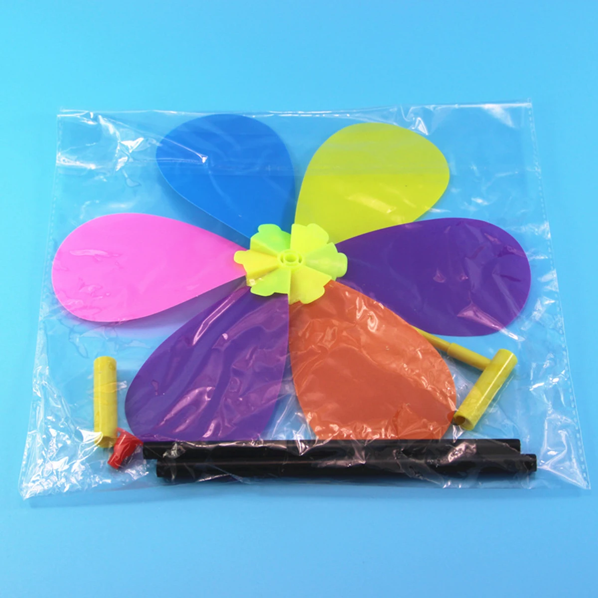 

Sun Petal Windmill Toy Lightweight Plastic Kids Yard Garden Decoration Spinner Various Colors Easy Assemble Outdoor Fun Floral