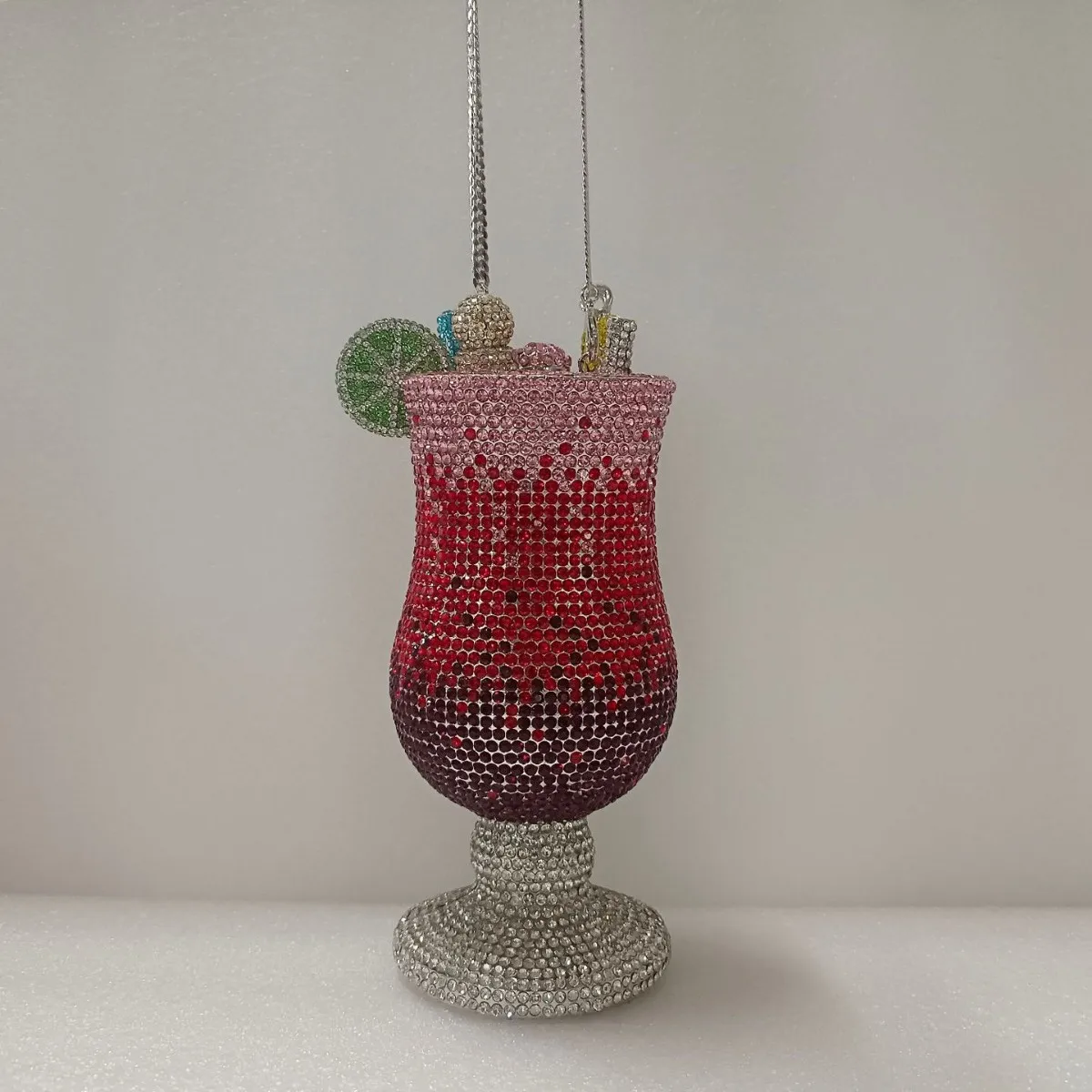 New wine glass with diamonds, spot dinner bag, empty metal hard box, diamond bag, banquet dress.
