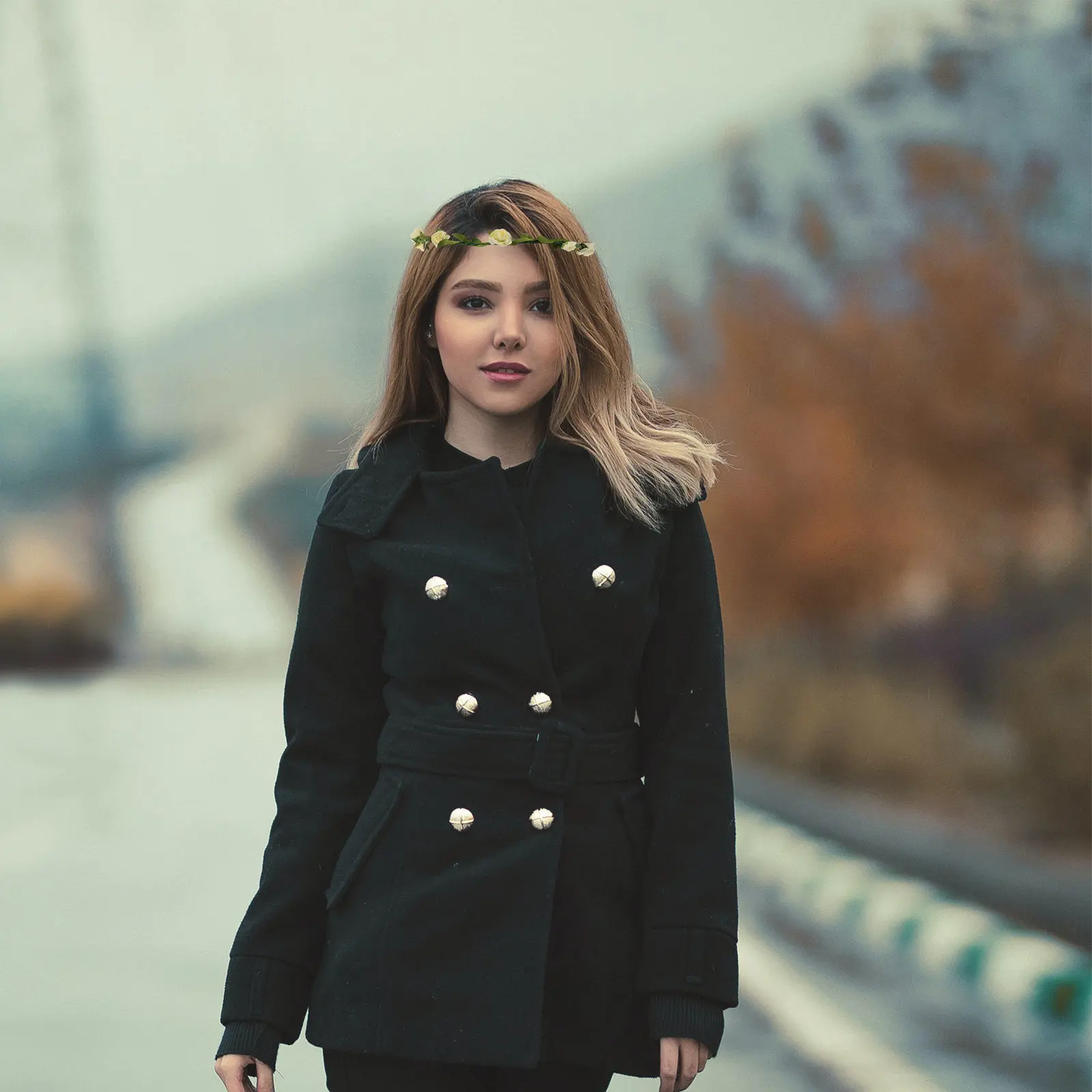 

Изысканная цветочная повязка на голову ручной работы, гирлянда из цветов, милая и элегантная, для семейных фотосессий, свадеб, пляжных вечеринок