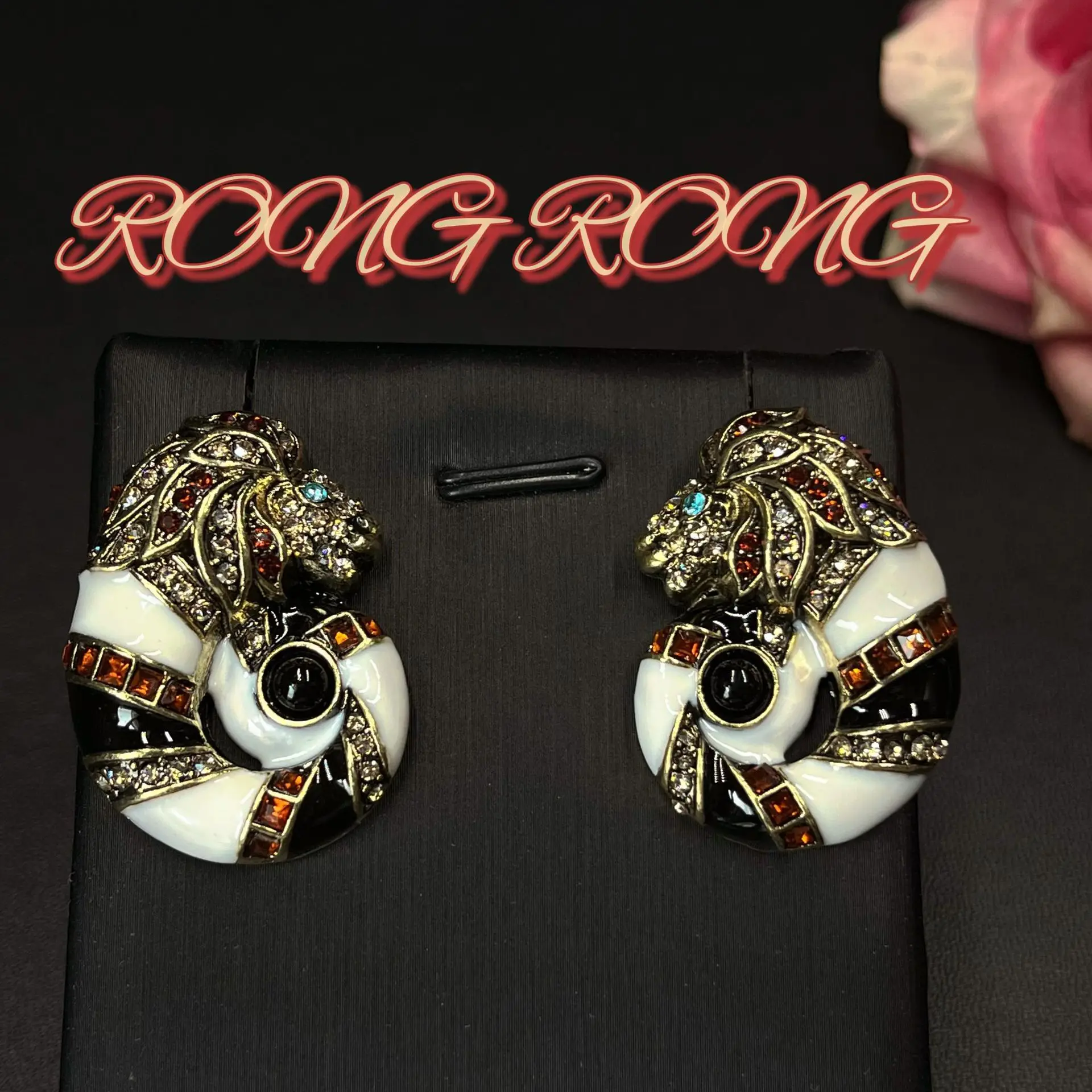 

Подержанные тяжелые серьги из сплава в виде головы льва черные и белые бриллианты в винтажном стиле в виде капли масла популярные серьги в европейском и американском стиле