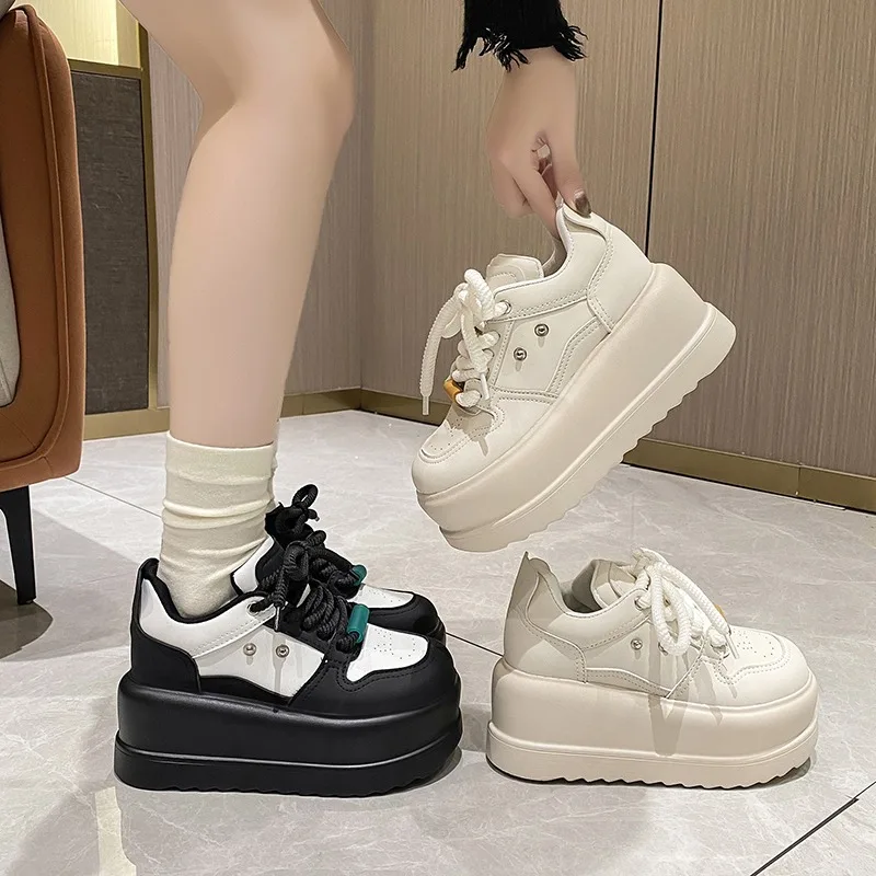 Women Leather Chunky Sneakers New Autumn High Platform Casual Shoes Lace-up Dad Sport Shoes Woman 8CM Wedge Vulcanized Dad Shoes