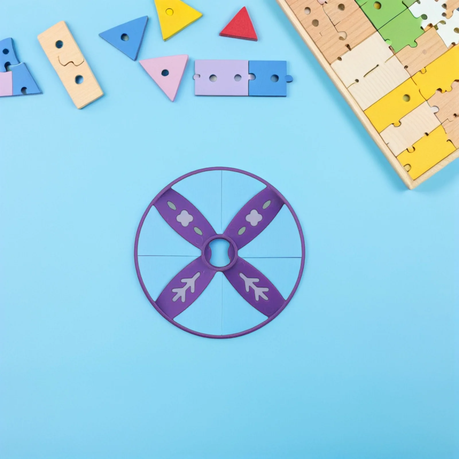 40 قطعة مجموعة مكملات الأقراص الطائرة المحمولة باليد تعمل باليد في الهواء الطلق الملونة القذف للأطفال البالغين سعة كبيرة بركة