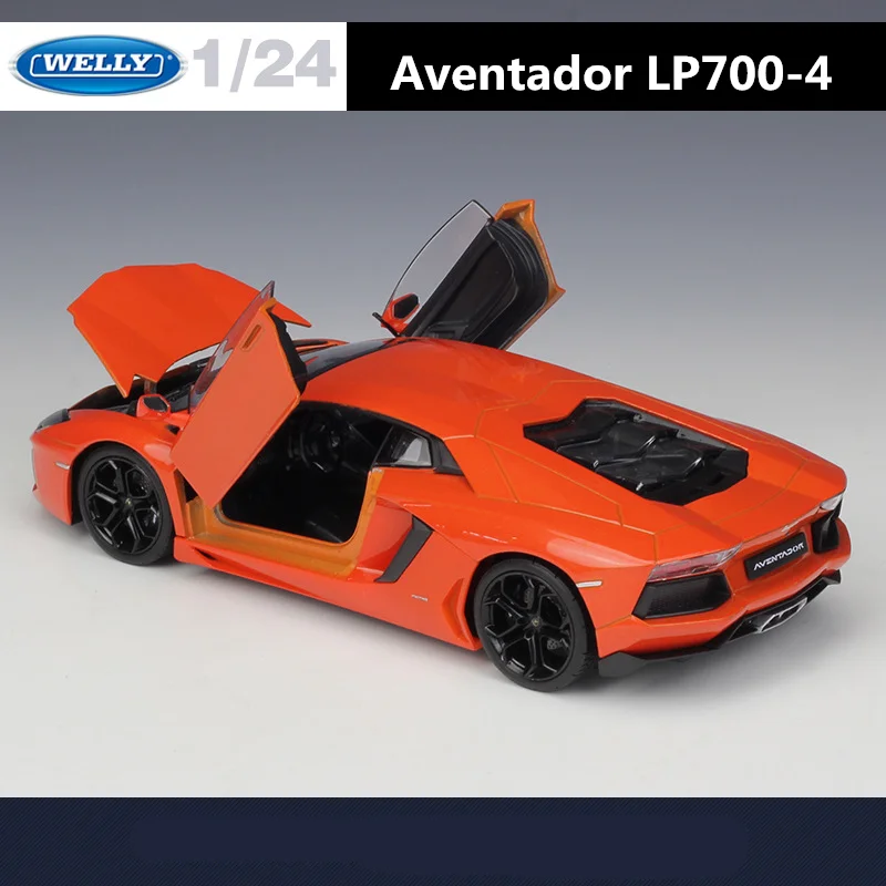 WELLY 1:24 Lamborghini Aventador LP700-4 Alloy Car Model Diecasts Metal Toy Sports Car Model High Simulation Childrens Toys Gift