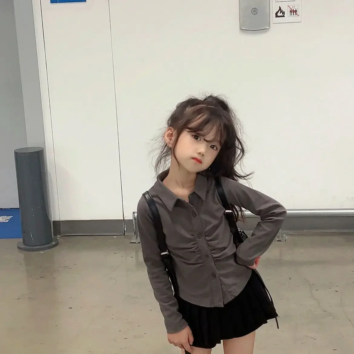 

Girl Top 2024 New Spring Autumn Korean Fashion Style Pleated Shirt Baby Girl Long Sleeve Solid Lapel Shirt Children Clothes