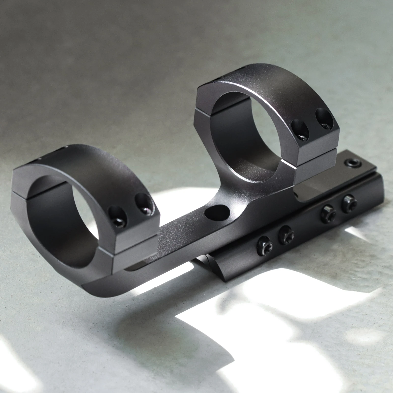 Focuhunter 30mm Diameter Tactical Scope Ring Aluminium Offset Scope Mount for 11mm Base 1Piece Cantilever Optics for Hunting