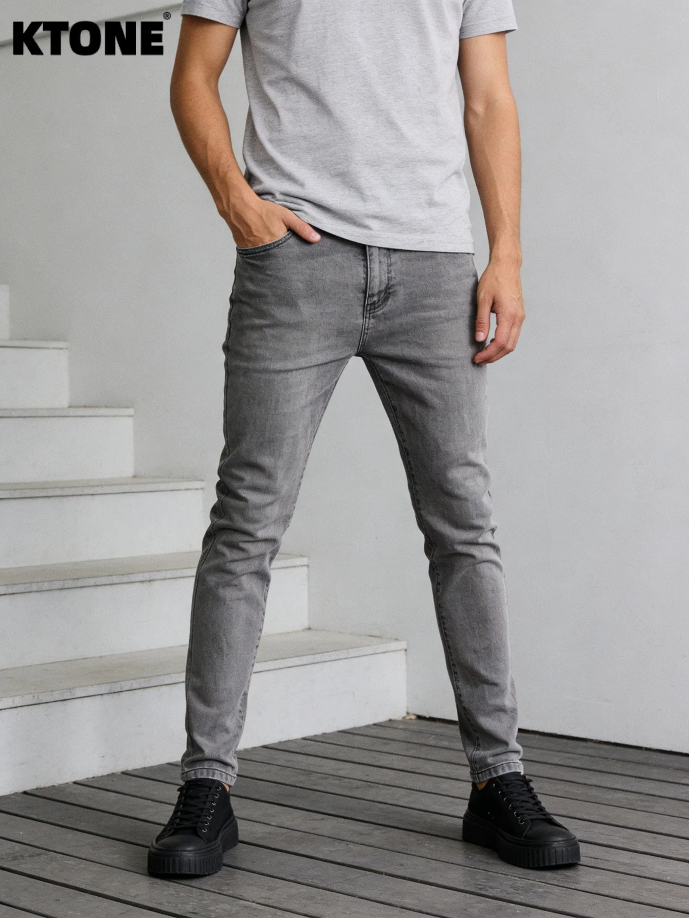 

Modern Gray Slim Men's Jeans Original Y2K Drip Trend Street Denim Pants No accessories or belts included