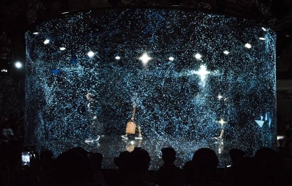 Transparent 3D Holographic Display Gauze Hologram Projector Screen for Concert Projection