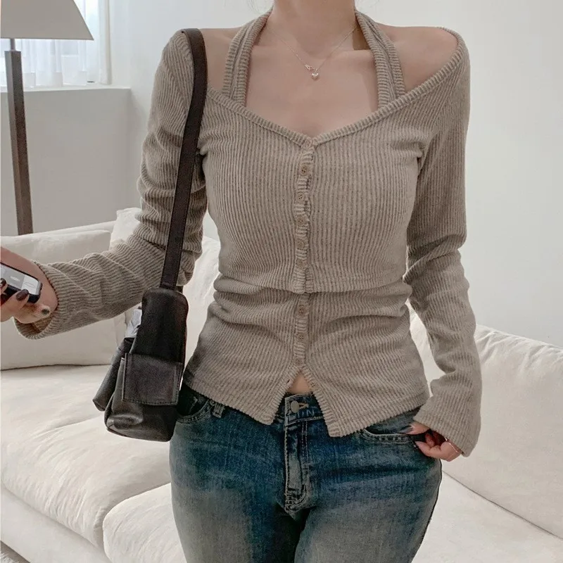 

Elegant and sweet European and American style long sleeve knitted round neck slim fit spliced pseudo two-piece top