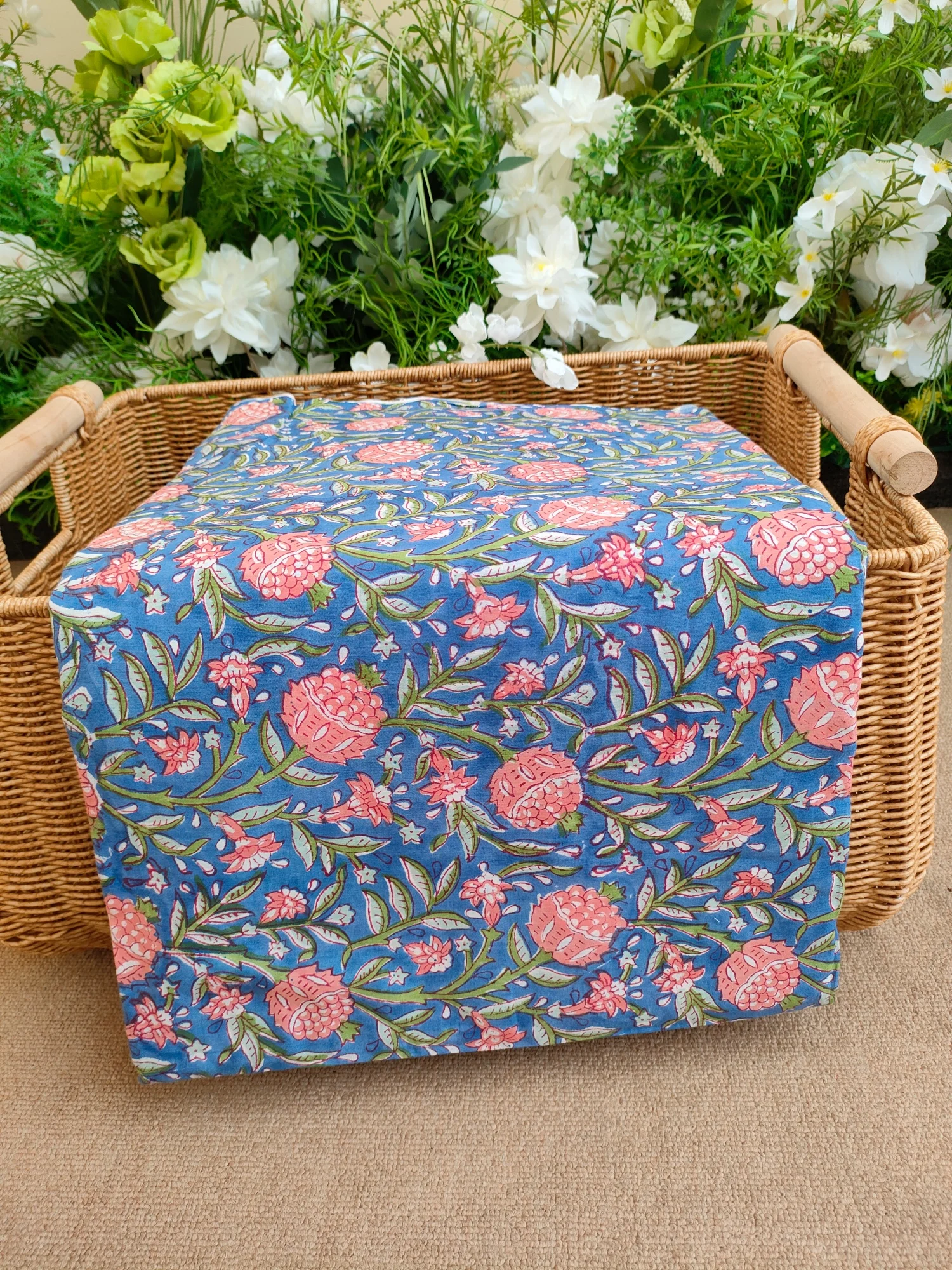 

Индийская хлопковая ткань с блочным принтом для штор, домашнего декора, мягких сумок ручной работы, шарфов, платьев, текстильных изделий и поделок