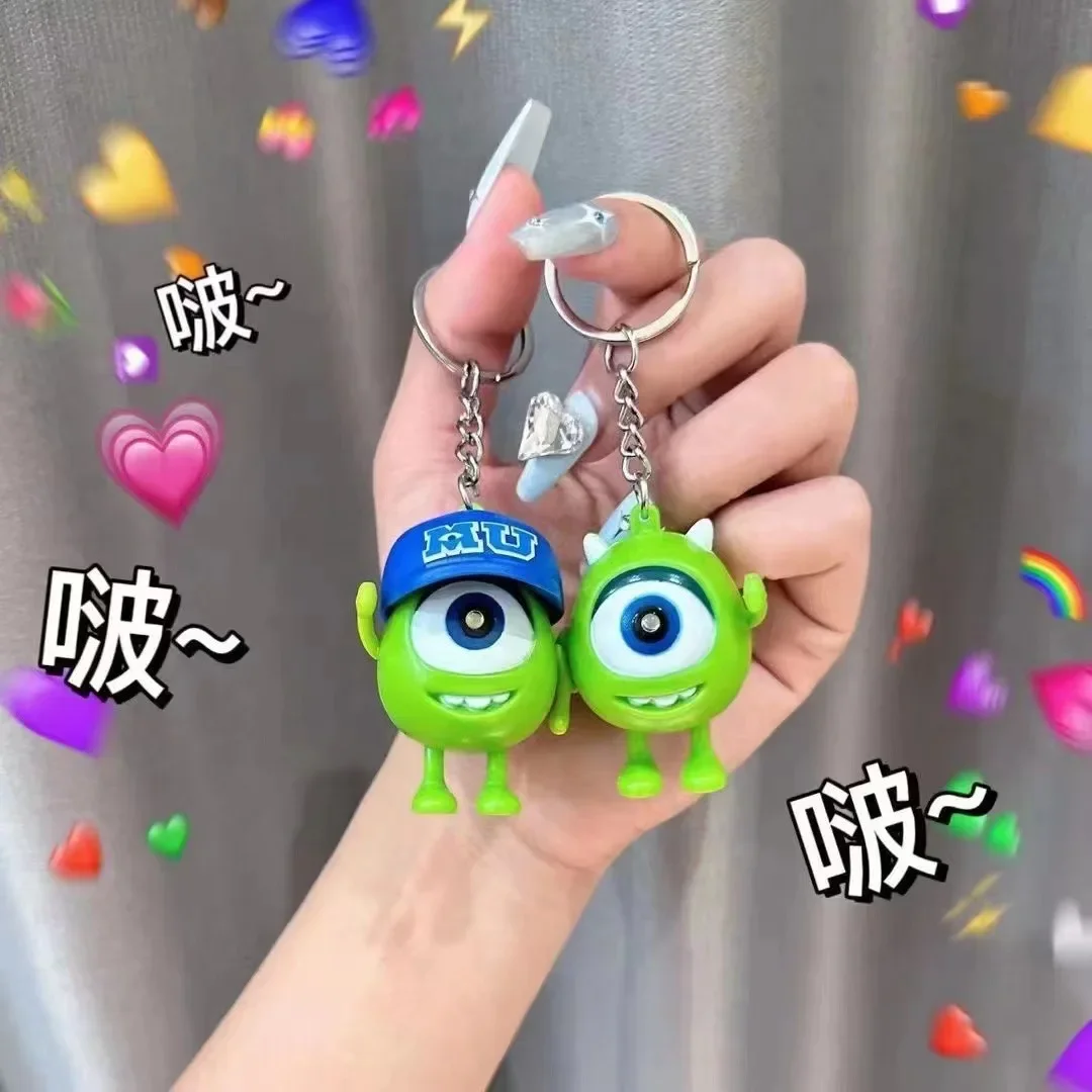 HOT NEW Les grands yeux illuminontont et dites 'Je t'aime'. Porte-clés, bébé poupée, artefact de confession, monstre pendentif sonore, porte-clés