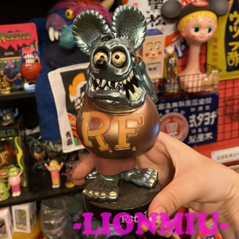 

В наличии Rat Fink виниловая золотистая модель куклы украшения статуэтки премиум-класса Rf сумасшедшая мышь статуя подарок игрушечная фигурка