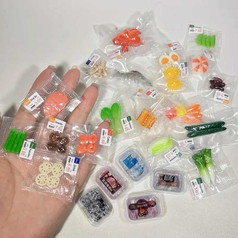 1Pcs Doll Accessories Toys 1/12 Dollhouse Miniature Food Play Scene Mini Simulation Vegetables Fruits And Seafood Vacuum Pack