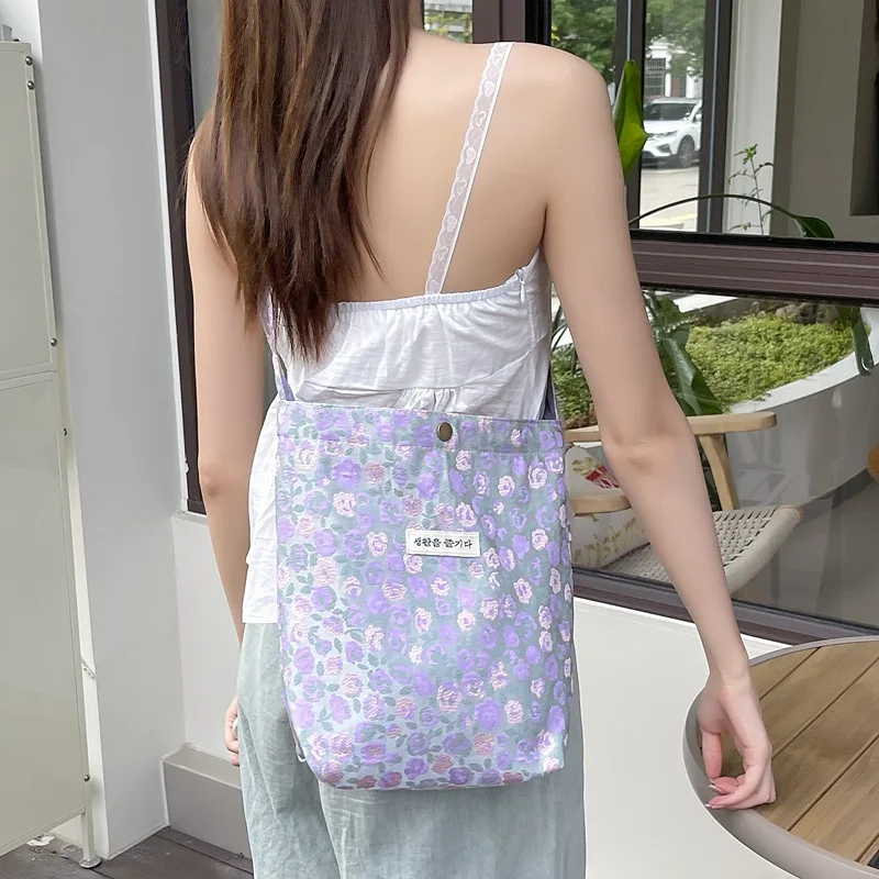 Korean Western Style Shoulder Bag Large Capacity Flower Patterning Canvas Crossbody bag Original designed Cosmetic Tote Handbag