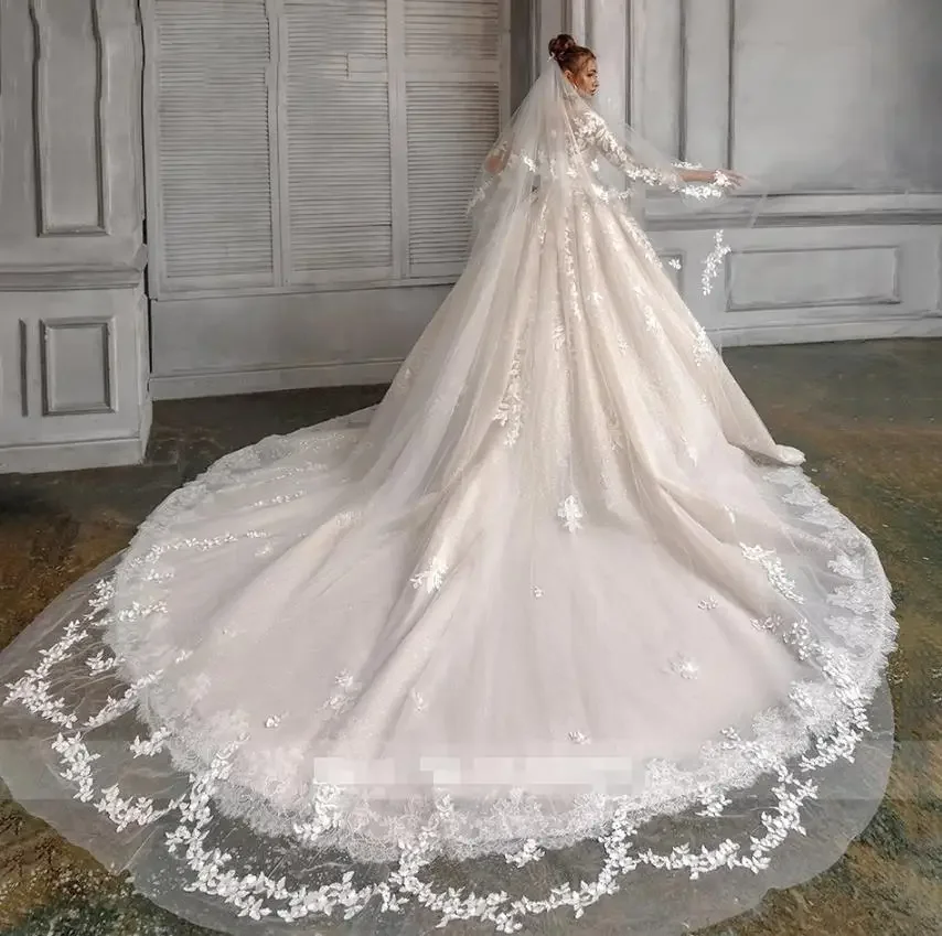 Robe de mariée en forme de A pour femme, manches longues, appliques en dentelle élégantes, magnifiques patients, quelle que soit la collection 2025