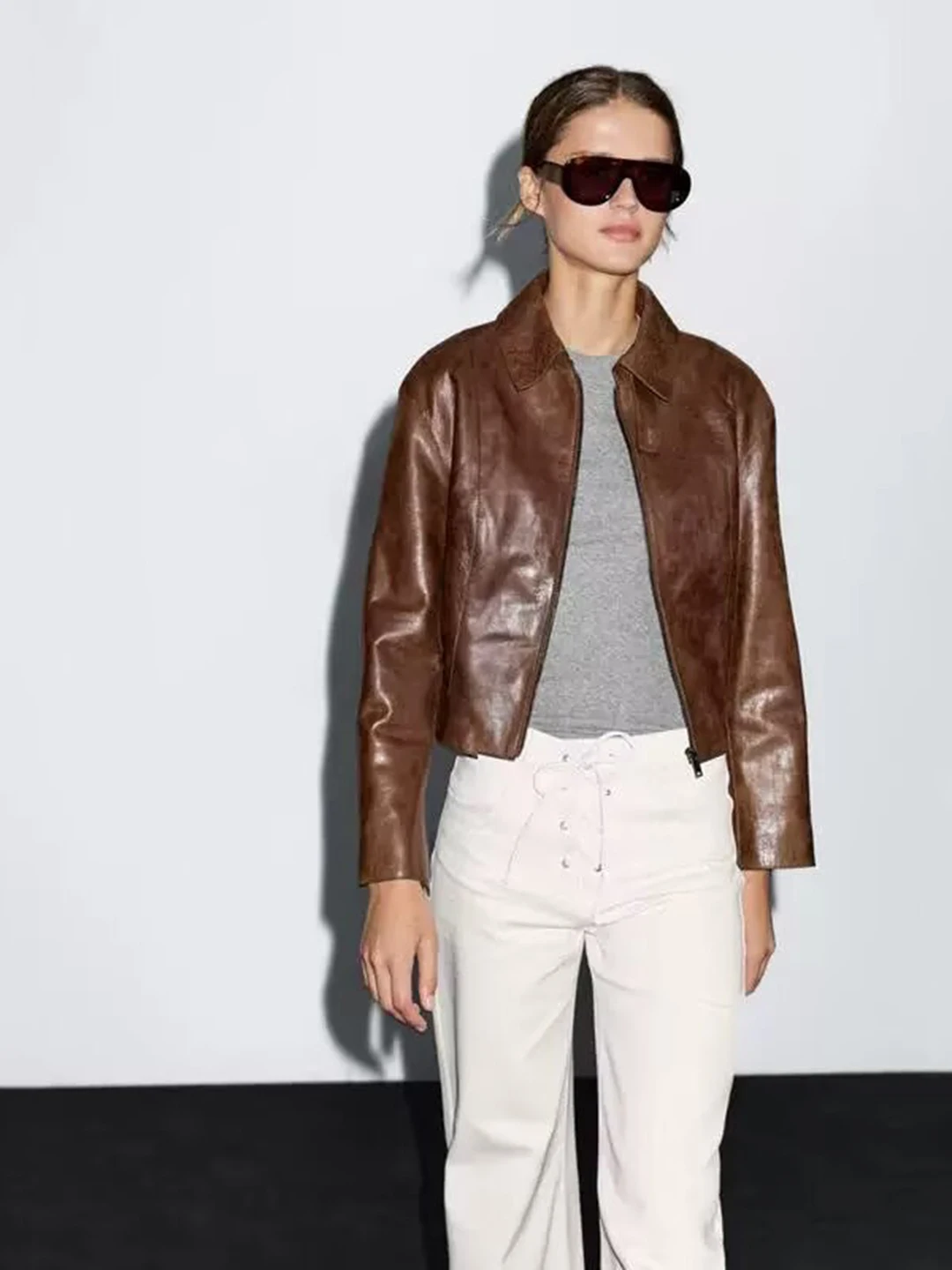 

Cool Sle ort Coat MD Women's Faion Autumn Winter New High-End Feelings ortened Collar Leather Jaet for Ladies