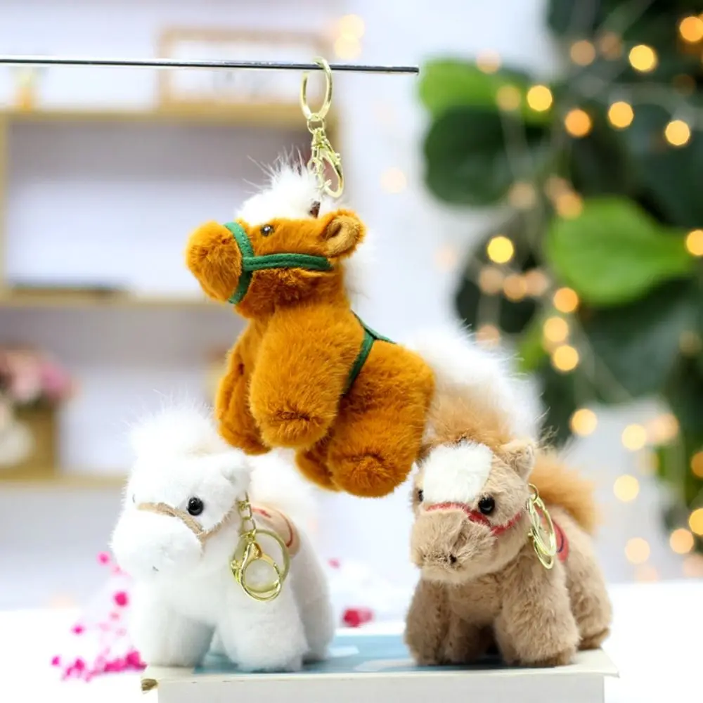 Grappige creatieve pony hanger Yuanbao mascotte paard sleutelhanger zachte Chinese stijl dierenriem pony beeldje auto decoratie