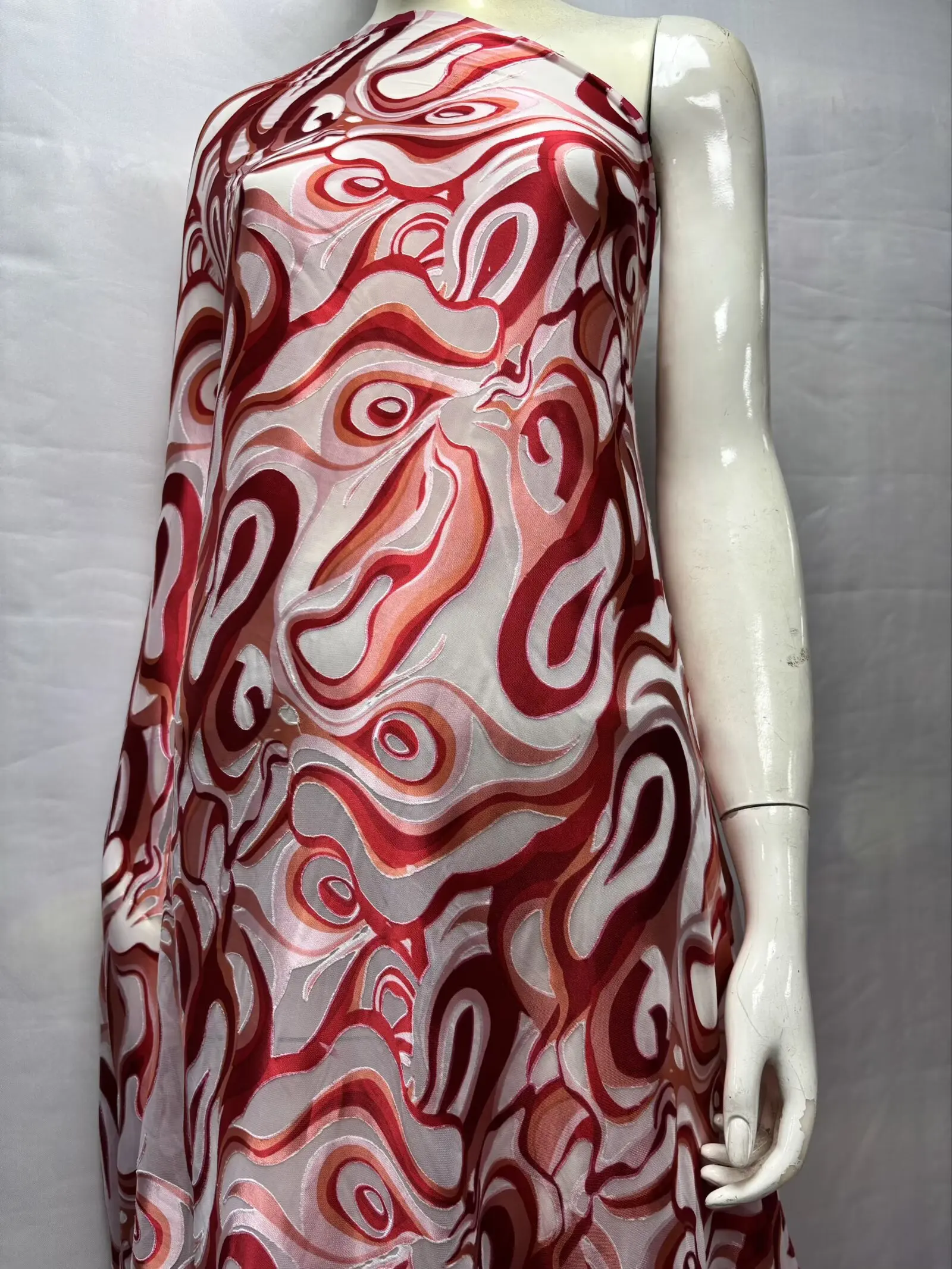 

5 ярдов натуральная шелковая ткань с 3D цифровой печатью шелковая хлопчатобумажная ткань летнее шелковистое мягкое дышащее удобное платье L5-829-1