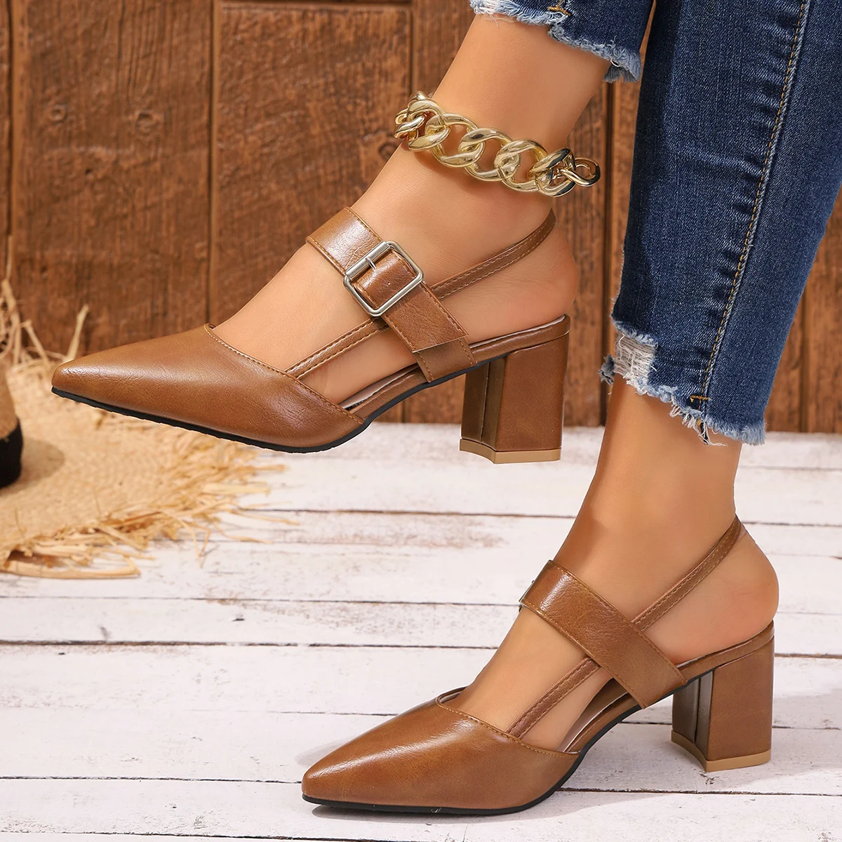 

Летние Новые Элегантные Сандалии на Толстом Каблуке, Модные Популярные Удобные Туфли с Заостренным Носком для Банкетов, Женские Сандалии на Высоком Каблуке