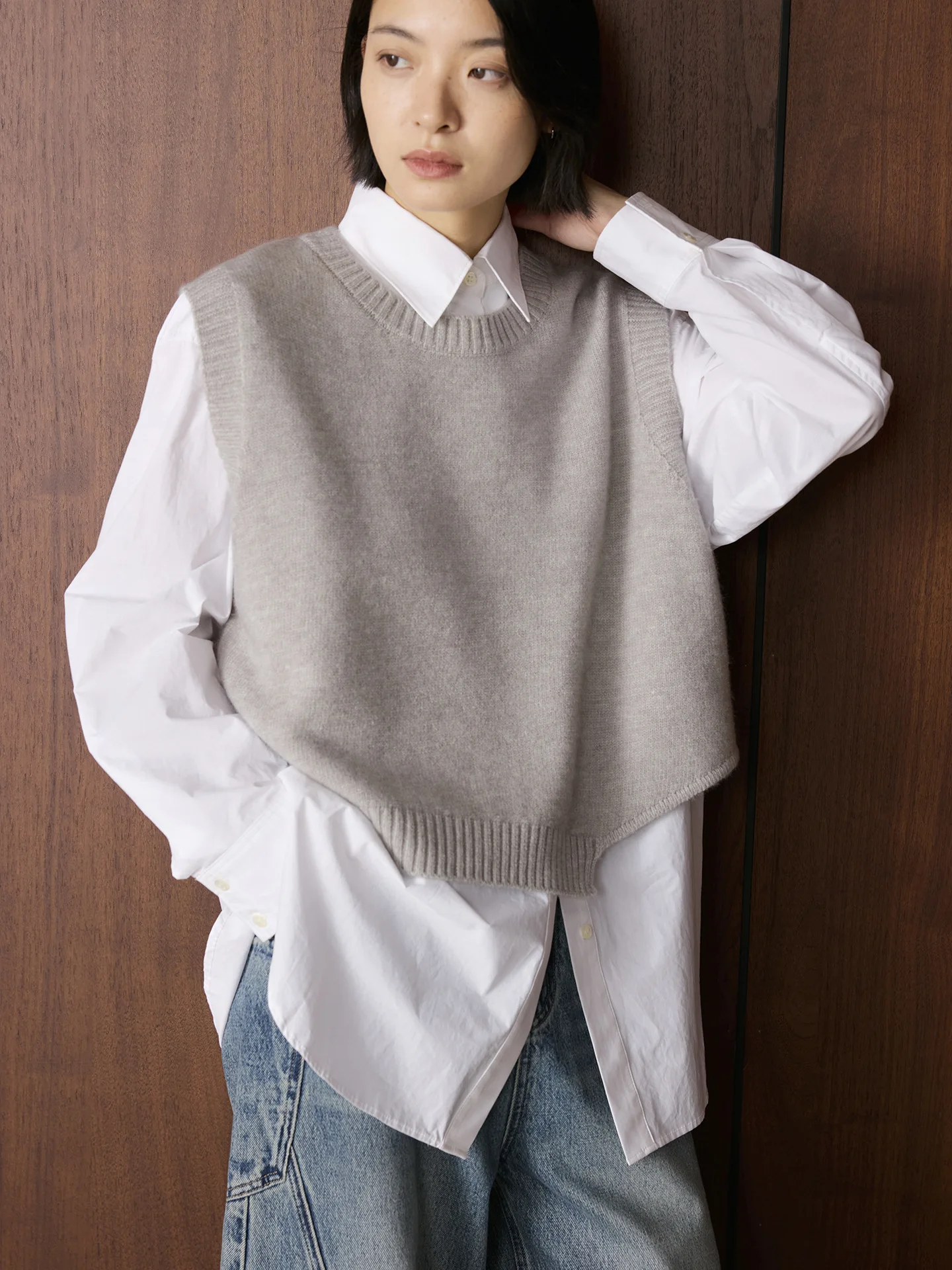 

Korean Knit Vest Round Neck Layered Oversized Knit Vest Asymmetric Hem Knitted Vest Soft Warm Sleeveless Chic Casual Top