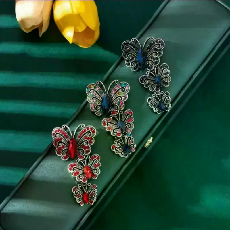 Personalized Luxury Rhinestone Three Butterfly Brooches For Women Clothing Coat Party Jewelry Accessries Gifts