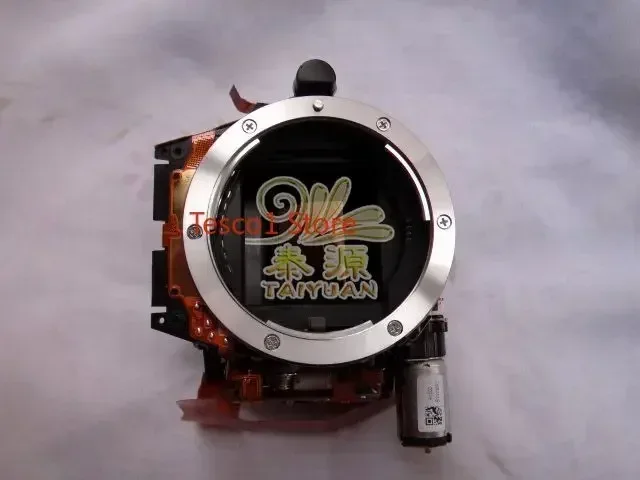 

95% Новый Оригинальный Корпус Камеры (Малый) для NIKON D5100, Зеркальный Корпус с Апертурой и Замком Затвора, Запасная Часть для Ремонта