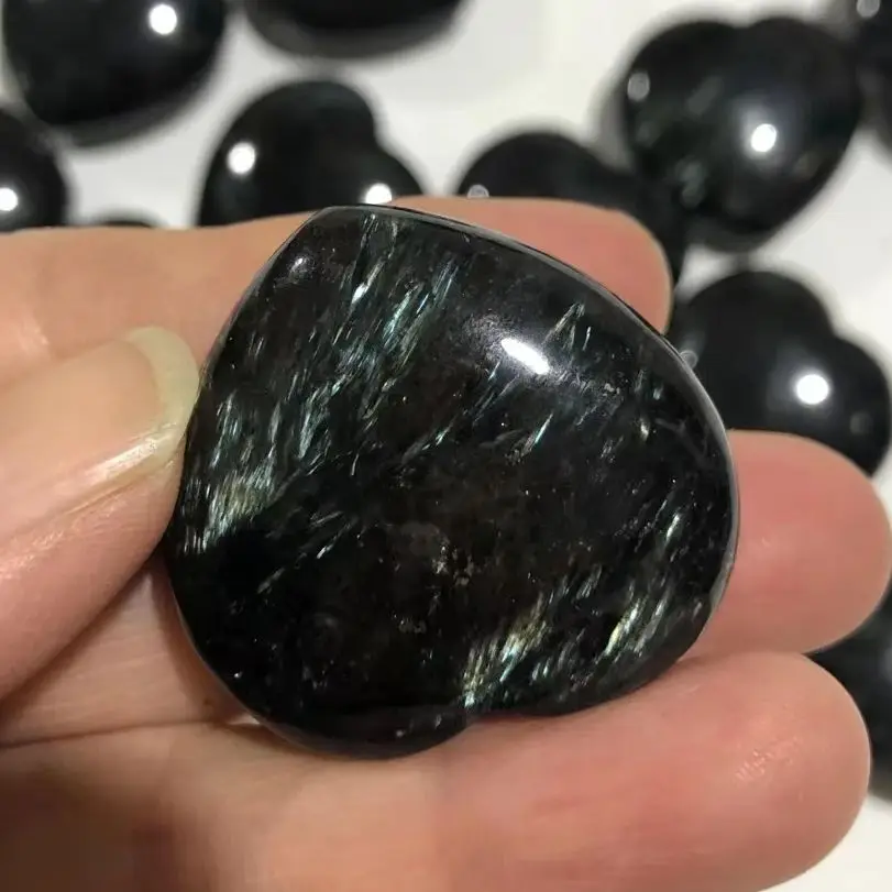 32mm Natural Rock Black Blue Amphibole Heart-shaped Quartz Crystal Heart Chakra Healing Reiki Gem Home Decor DIY Gift