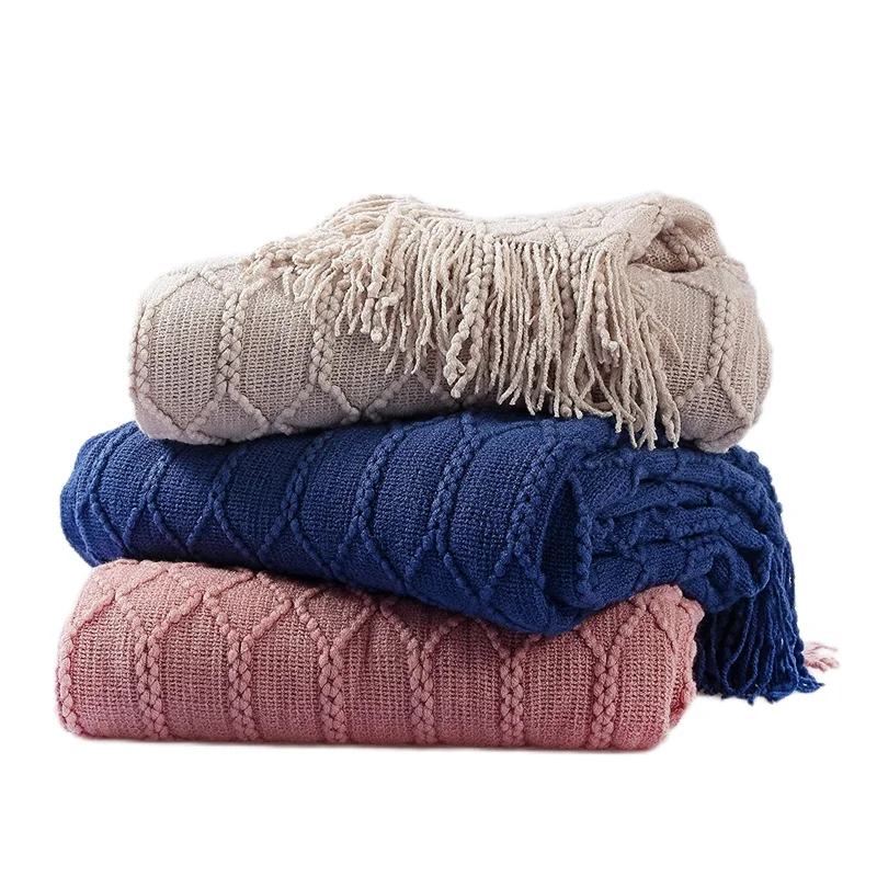 Inyahome Throw Knitted Blanket Christmas Decorative Blanket with Tassels for Couch Bed Soft Warm Travel Blanket for All Season