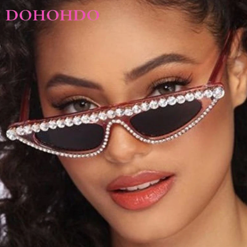 

Fashion Designer Rhinestone Flat Top Cat Eye Summer Women Men Sunglasses Luxury Brand Inverted Triangle Traveling Eyewear UV400