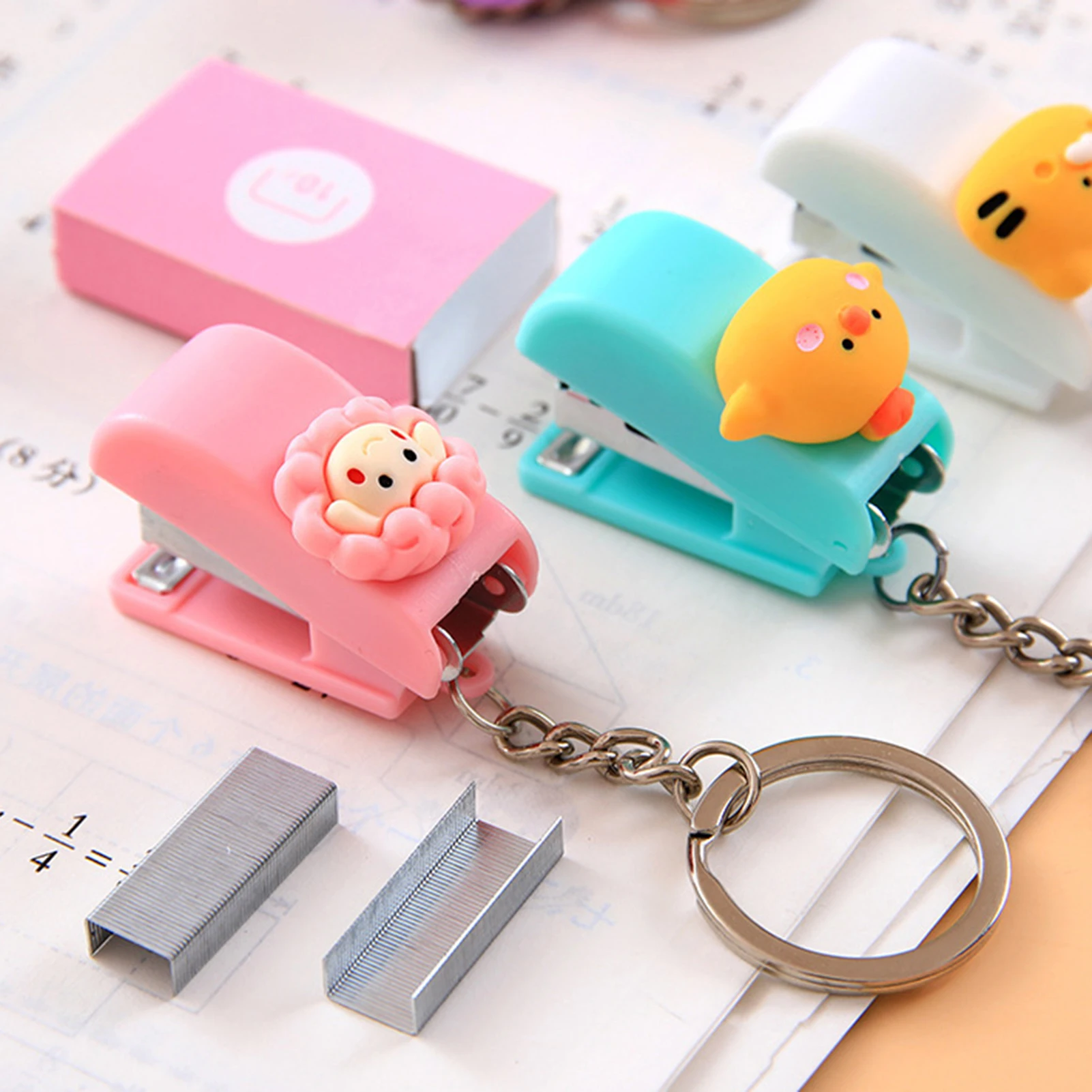 Needle Book Organizer - Cartoon Stapler Keychain Portable Books Binding