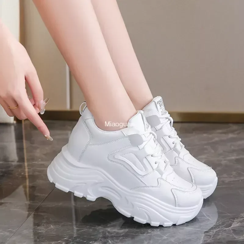 White Platform Women's Sneakers Autumn Lace-Up Thick Bottom Sports Shoes Woman Pu Leather Breathable Casual Shoes Tennis Female