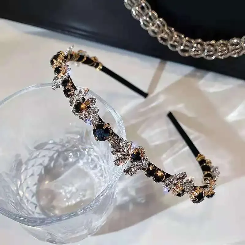 

Korean Style Retro Metal Leaf Thin Headband Gem Headbands For Women Girl Diamond Woman Accessori Hairbands QH112