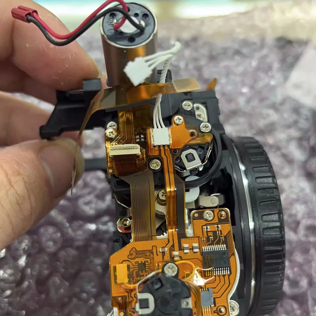 99% neue Spiegel box mit Apertur baugruppe Ersatzteile für Nikon D780 SLR