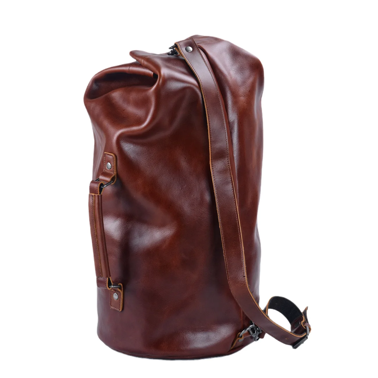 

Retro Crazy Horse Leather Cylinder Bag Men's Large Capacity Leather Backpack Outdoor Travel Backpack Mountaineering Bag