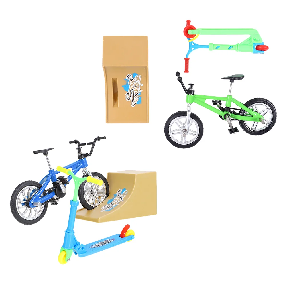 

2 Sets Finger Bike Mini Toy Scooter Ramp Table Competitive Game with