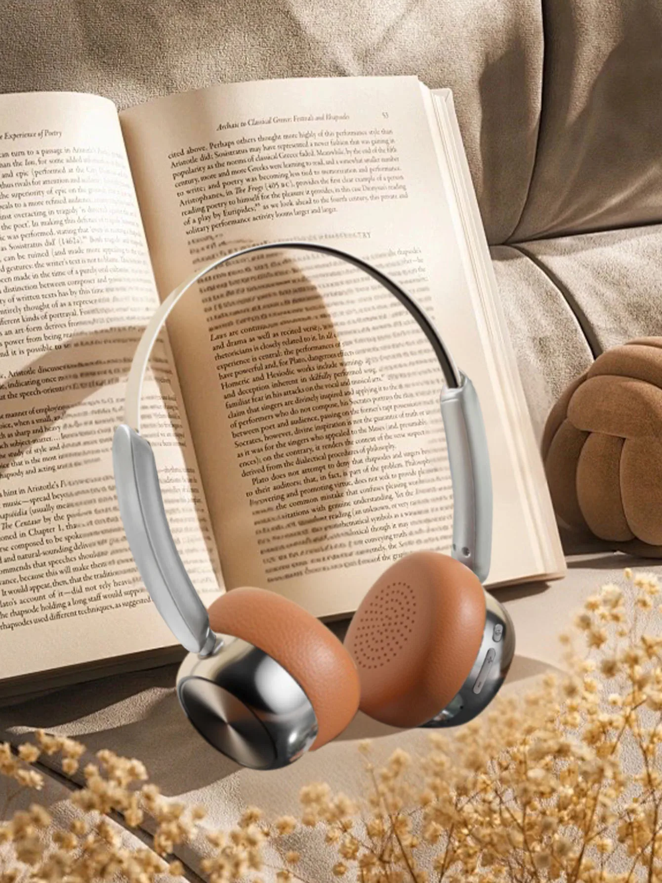 Fashionable Retro H… - image