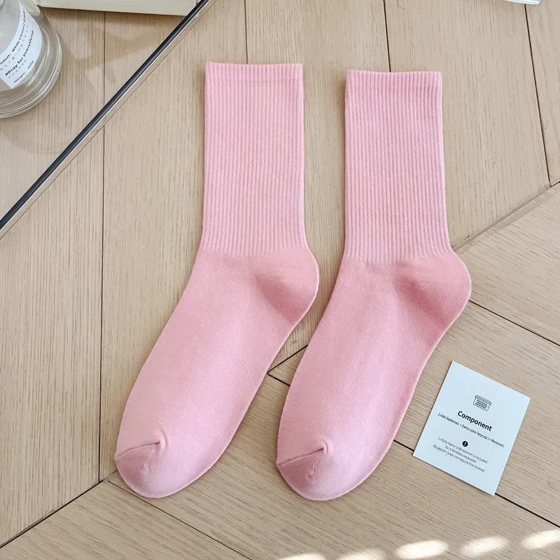 33 Colors Designer Socks Women Solid Color Black White Pink Breathable Soft Cotton Sports Socks Fashion Girls Stockings Hosiery