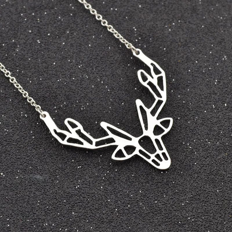 

ZMZ 2019 Europe/US Fashion Hollow Deer Antler Pendant Lovely Animal Necklace Gift For Mom/Girlfriend Party Jewelry